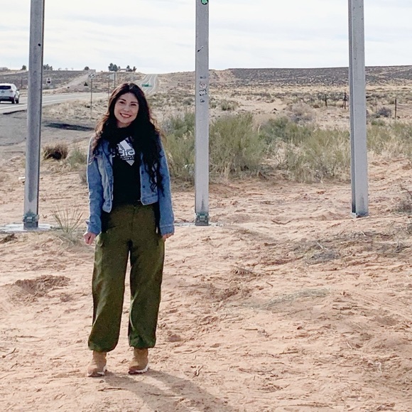 Uniqlo Pants - WOMEN LOOSE FIT CARGO JOGGER PANTS